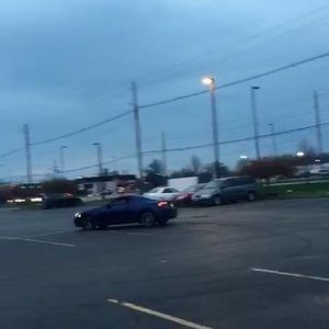 Meet your Posher, Nizar